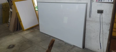 Pizarra Acrílica blanca de 245x120 cm con marco de Aluminio | pizarra blanca