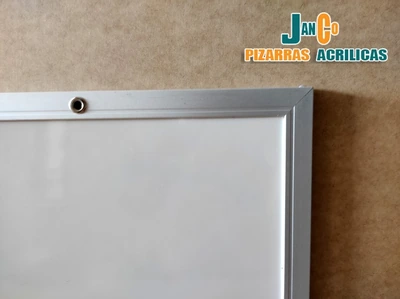 Pizarra Acrílica blanca de 70x50 cm con marco de Aluminio | pizarra acrilica blanca