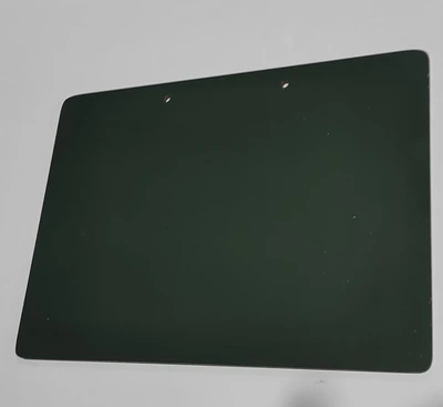 Pizarra doble cara tamaño carta, tiza y marcador sin marco en uso